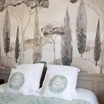 Domaine De Saint-saturnin Holiday home Morvillers-Saint-Saturnin